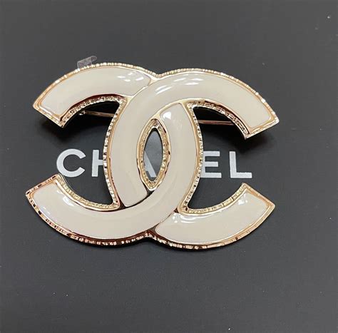 kralen chanel logo|chanel cc logo history.